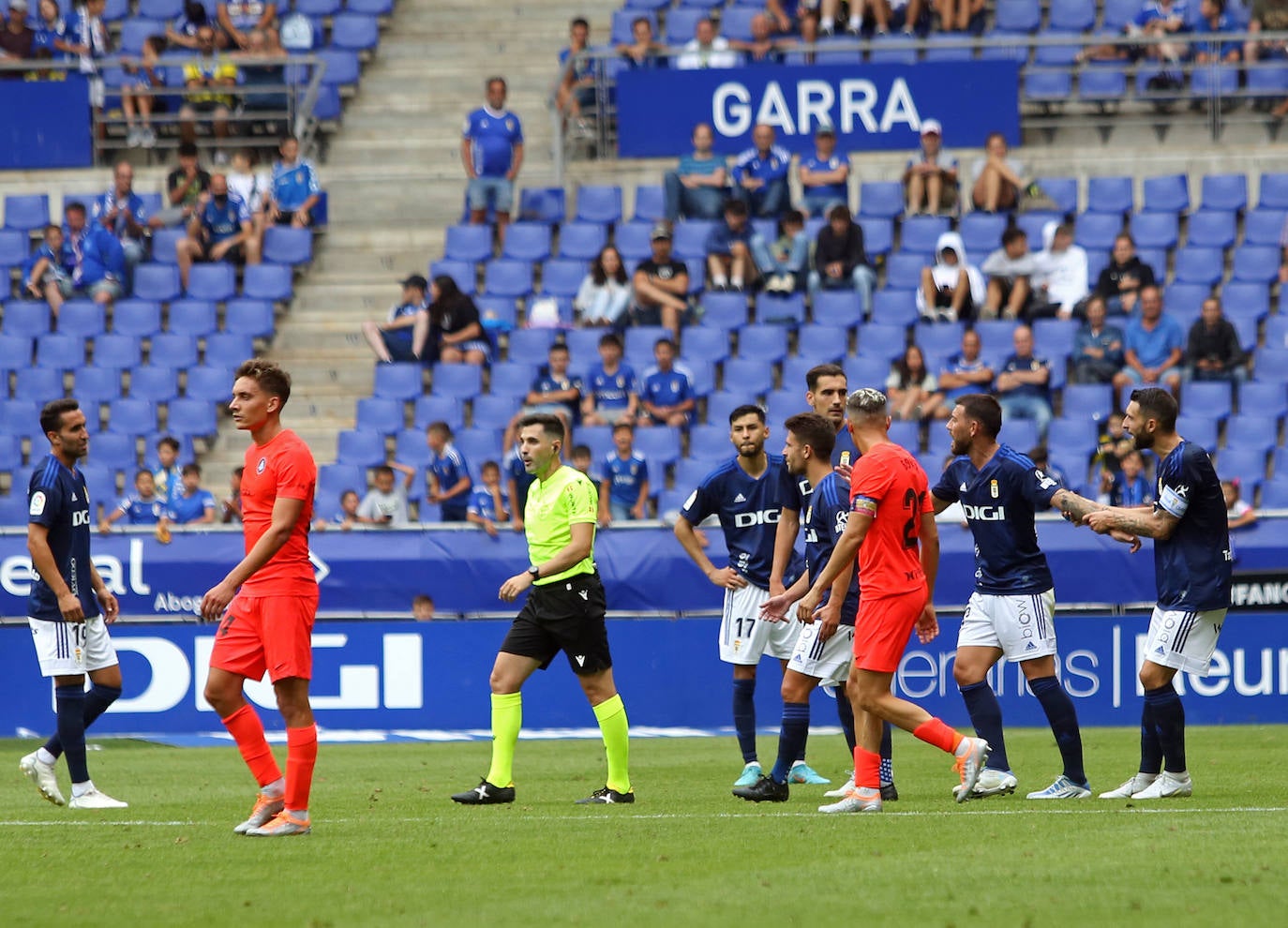 Fotos: Las mejores imágenes del Real Oviedo - Andorra