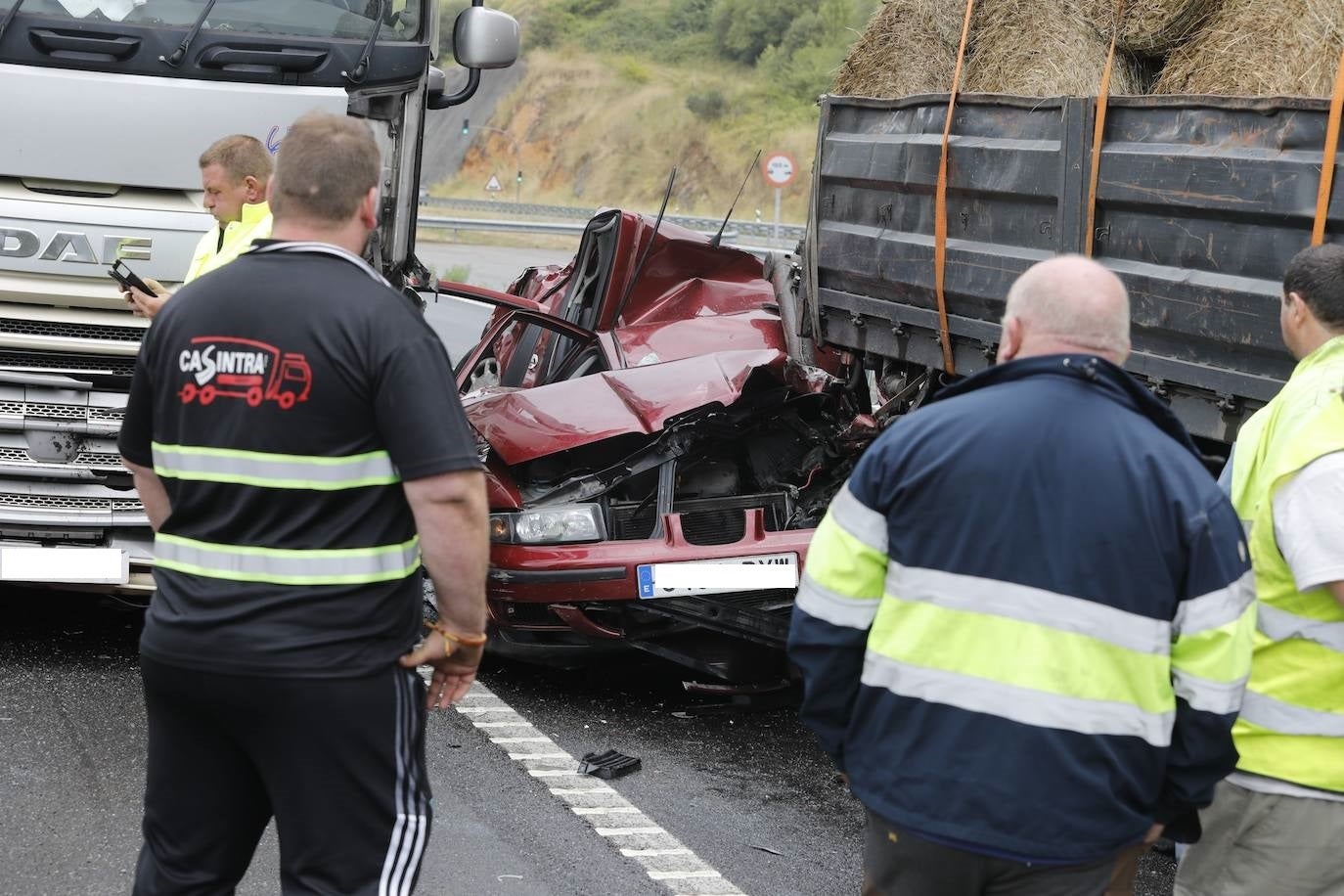 Fotos: Espectacular accidente en la autovía Minera