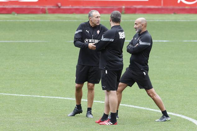 Fotos: Entrenamiento del Sporting (17-08-22)