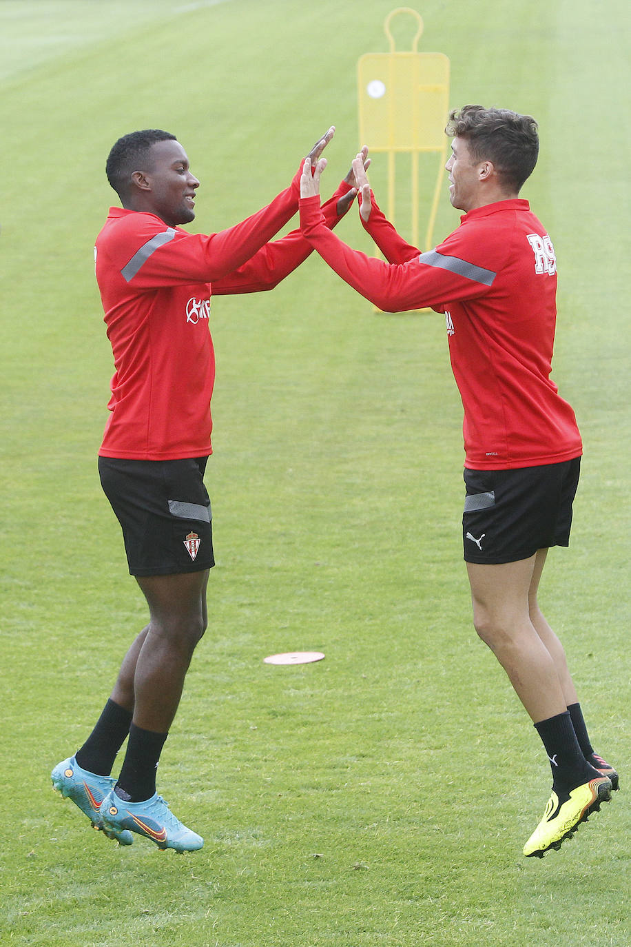 Fotos: Entrenamiento del Sporting (18-08-22)