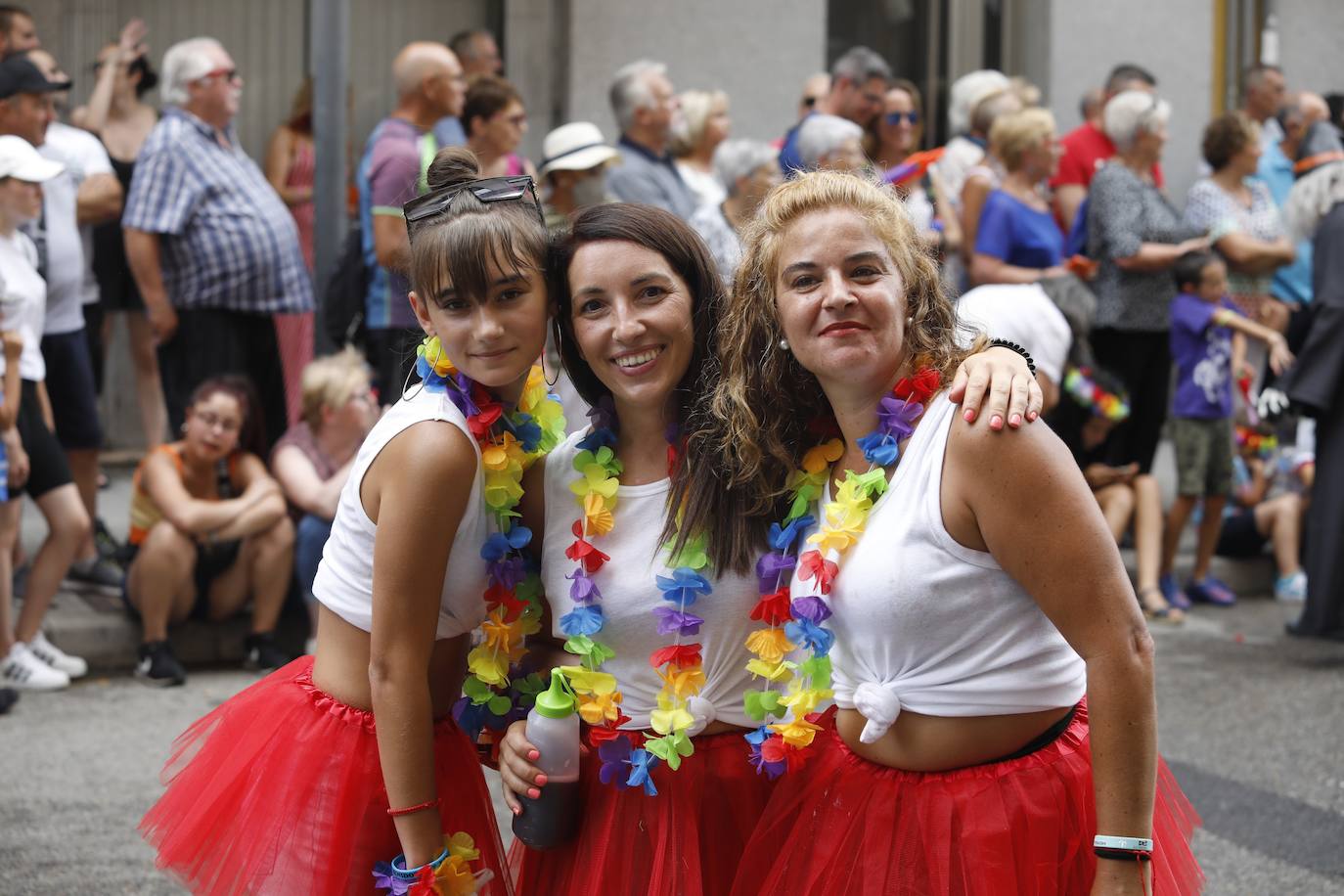 Fotos: Monumental fiesta al agua en el Descenso Folclórico del Nalón