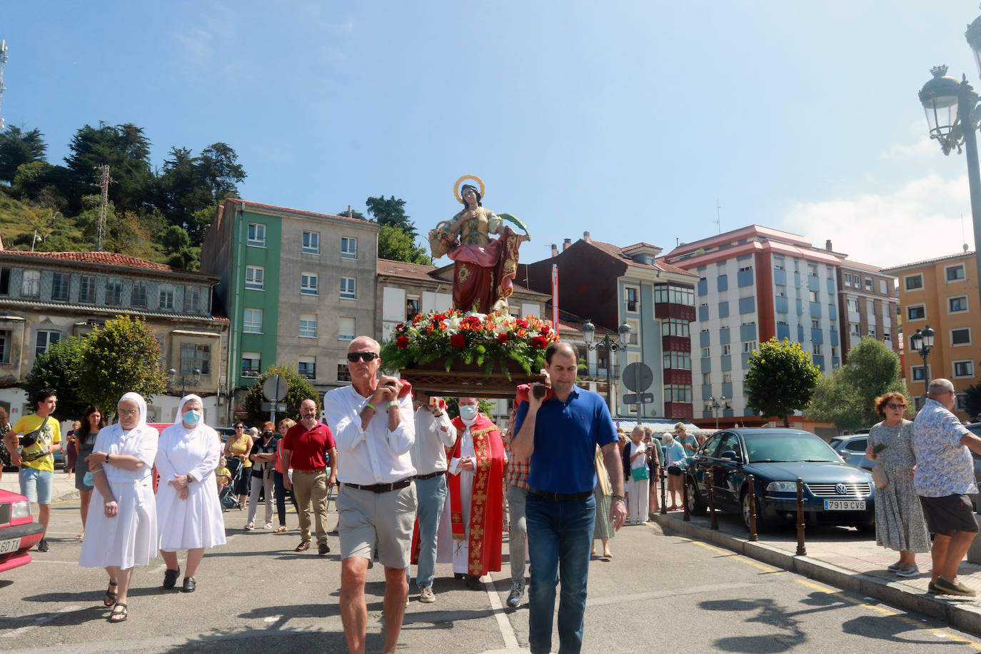 Fotos: Ribadesella celebra Santa Marina