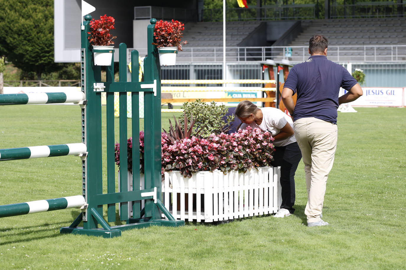 Fotos: Las Mestas, listas para acoger el Hípico