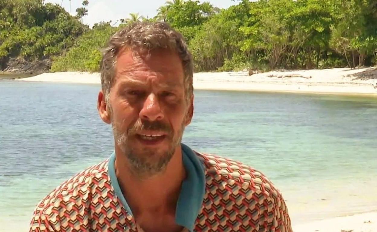 Nacho Palau anuncia que tiene cáncer. 