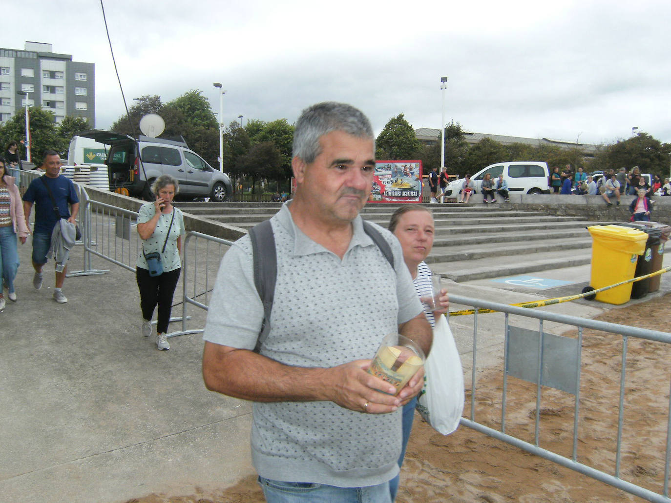 Fotos: ¿Estuviste en el récord mundial de escanciado de sidra de Gijón? ¡Búscate! (2)