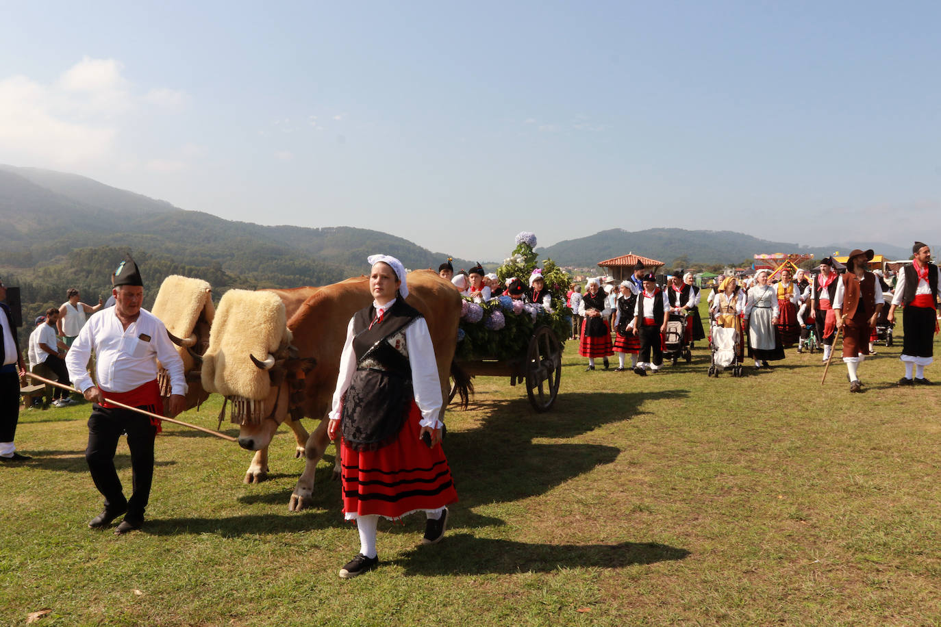 Fotos: Gran broche para las grandes fiestas de Asturias