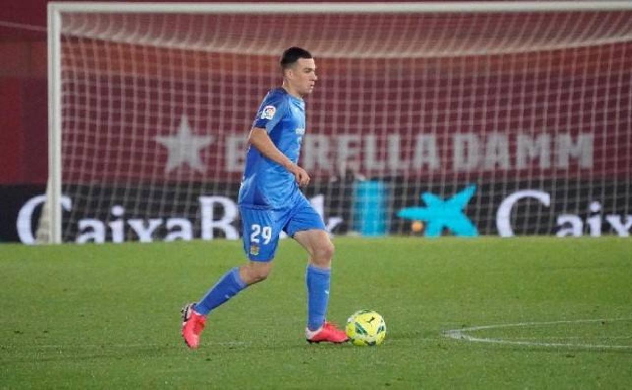 Damián Cáceres, durante un partido con el Fuenlabrada. 