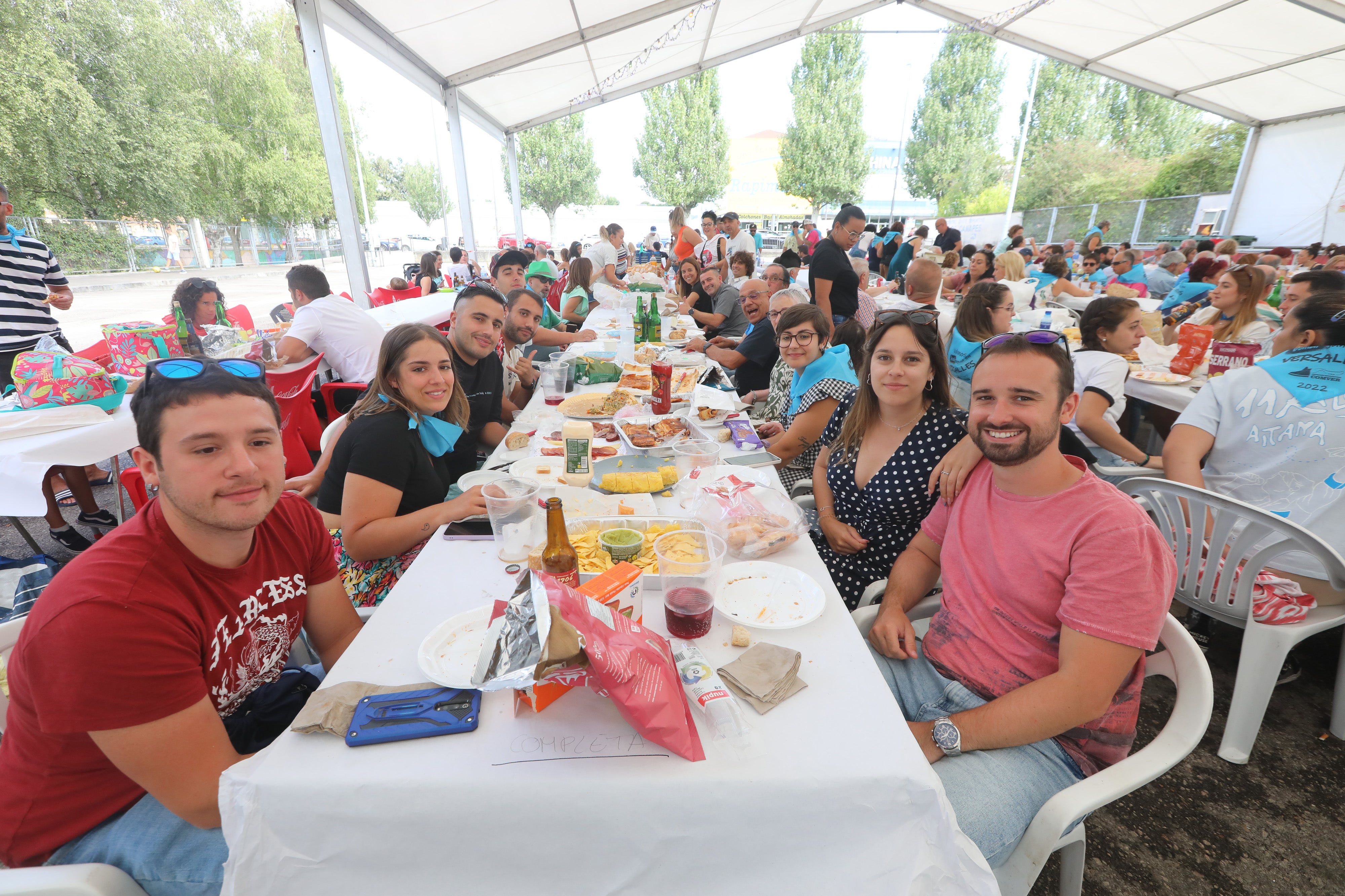 Fotos: Atracón festivo en las calles de Versalles