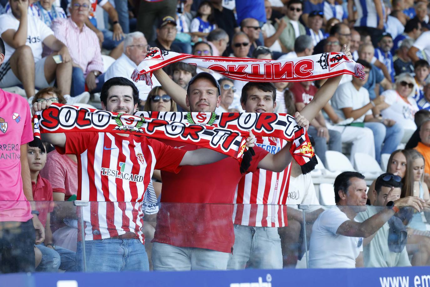 Fotos: ¿Estuviste en la Ponferradina - Sporting? ¡Búscate!