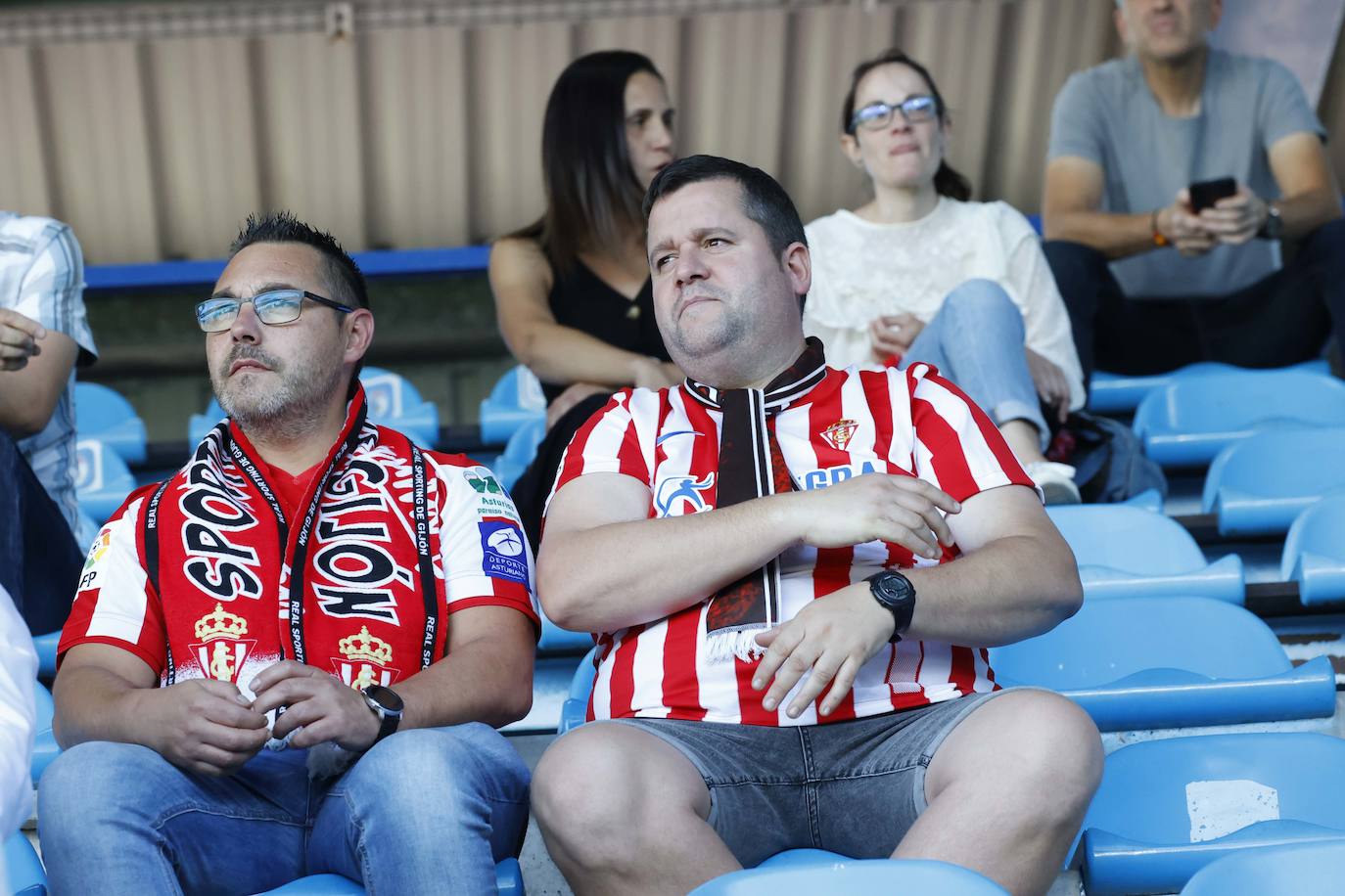 Fotos: ¿Estuviste en la Ponferradina - Sporting? ¡Búscate!