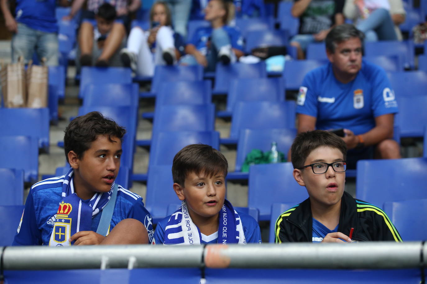 Fotos: ¿Estuviste en el Oviedo - Levante? ¡Búscate!