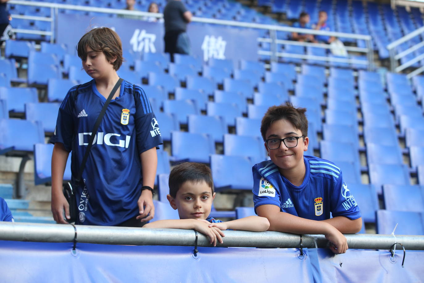 Fotos: ¿Estuviste en el Oviedo - Levante? ¡Búscate!