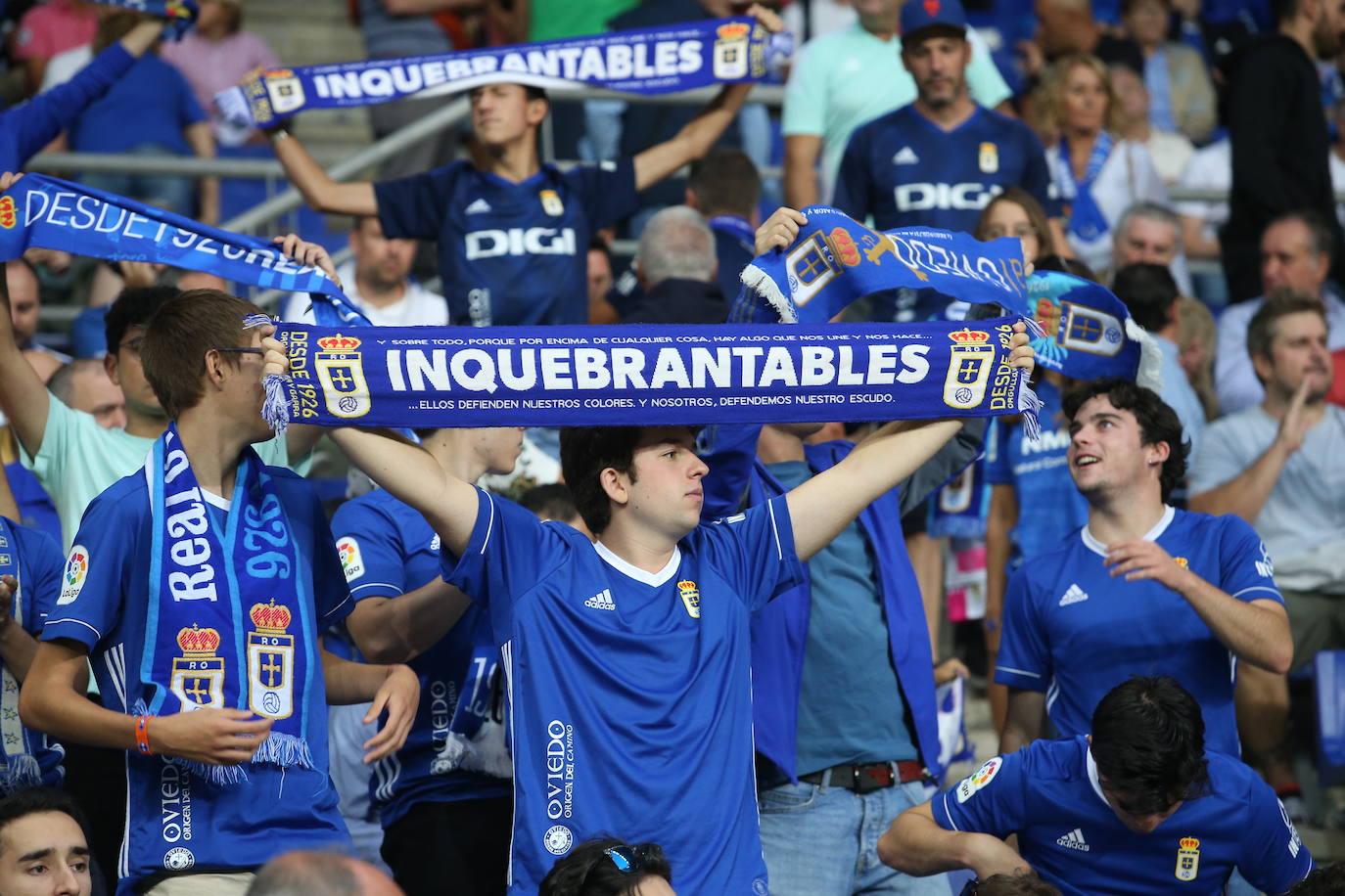 Fotos: ¿Estuviste en el Oviedo - Levante? ¡Búscate!