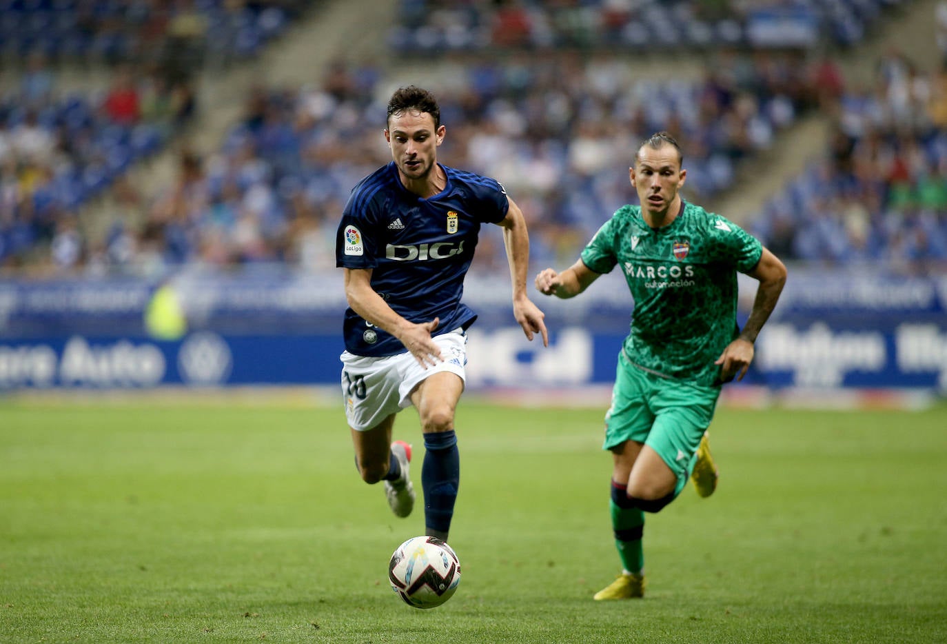 Fotos: Las mejores jugadas del Oviedo - Levante