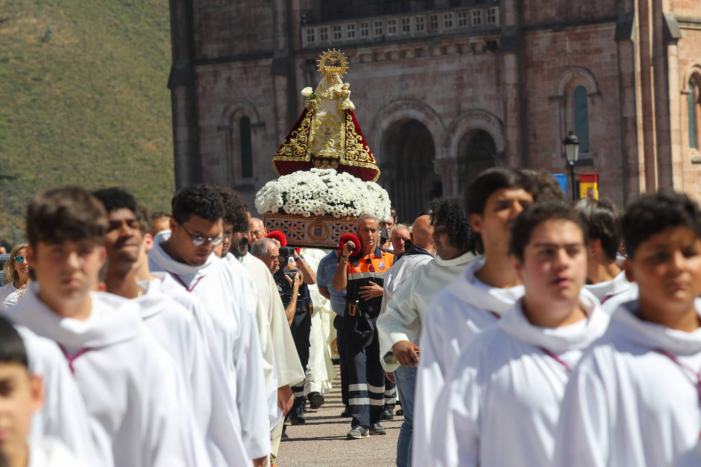 Fotos: Tradición en un reivindicativo Día de Asturias en Covadonga