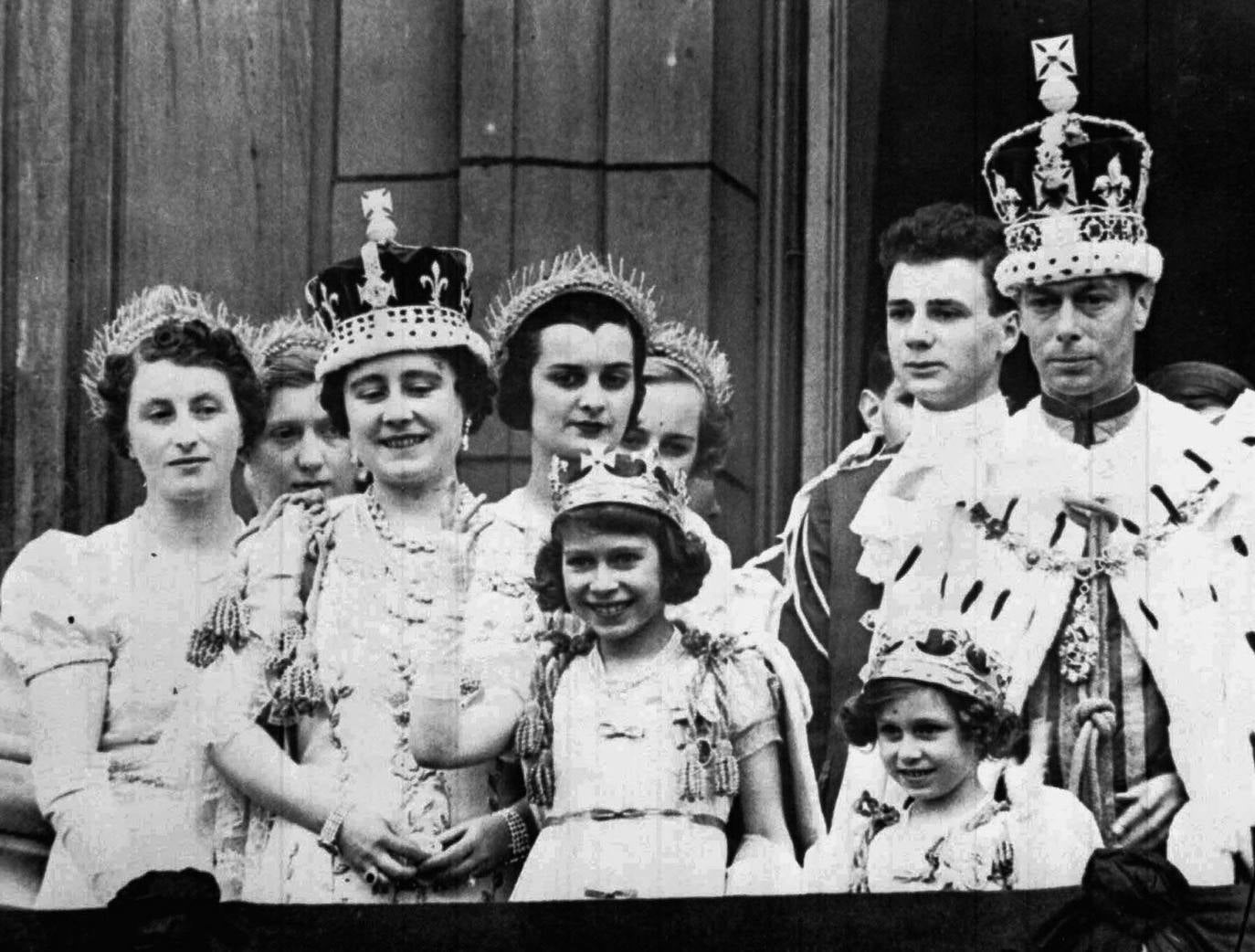 Fotos: Las siete décadas de reinado de Isabel II