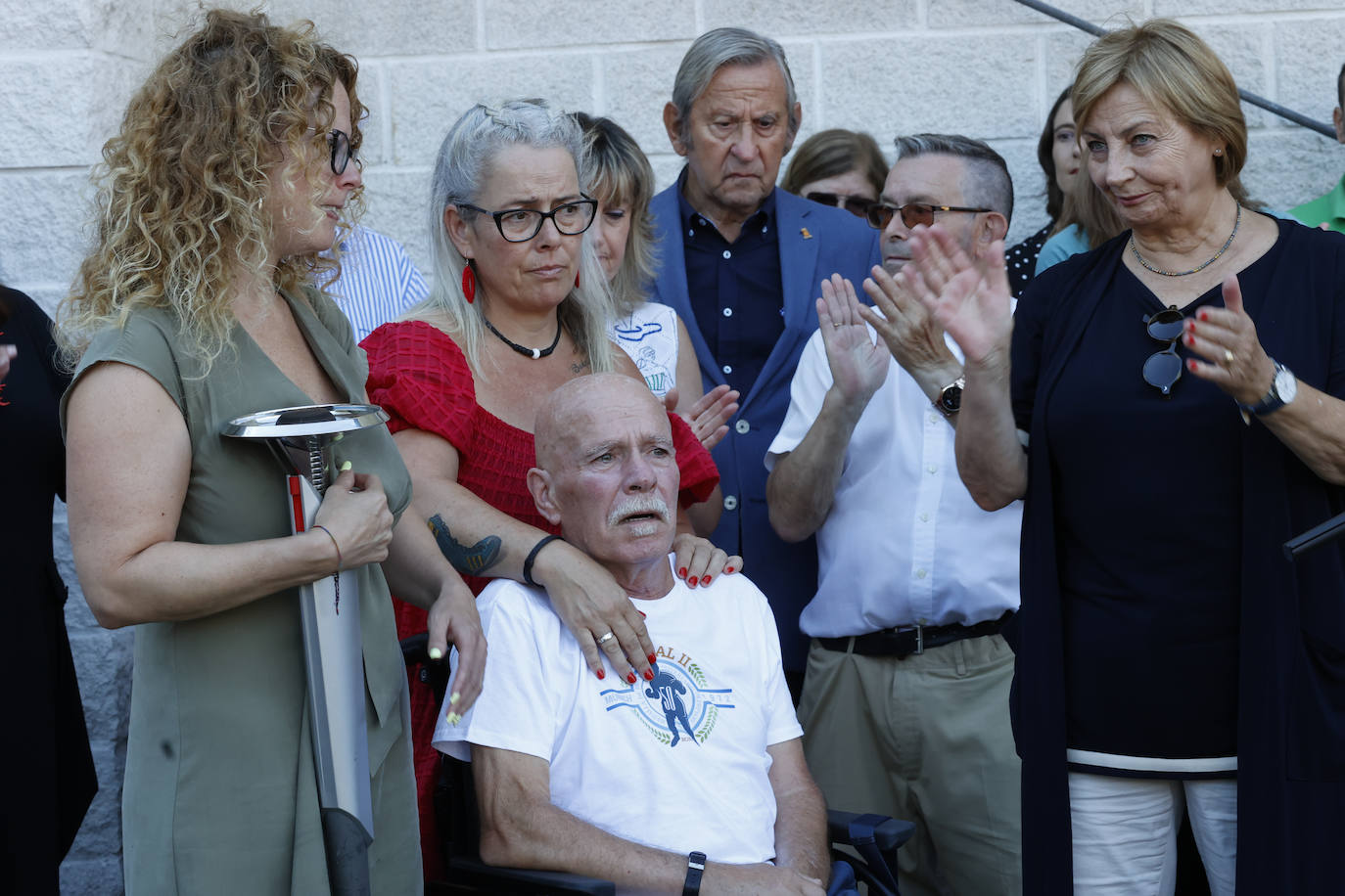 Fotos: Avilés salda su deuda con Dacal, «gran leyenda del deporte»