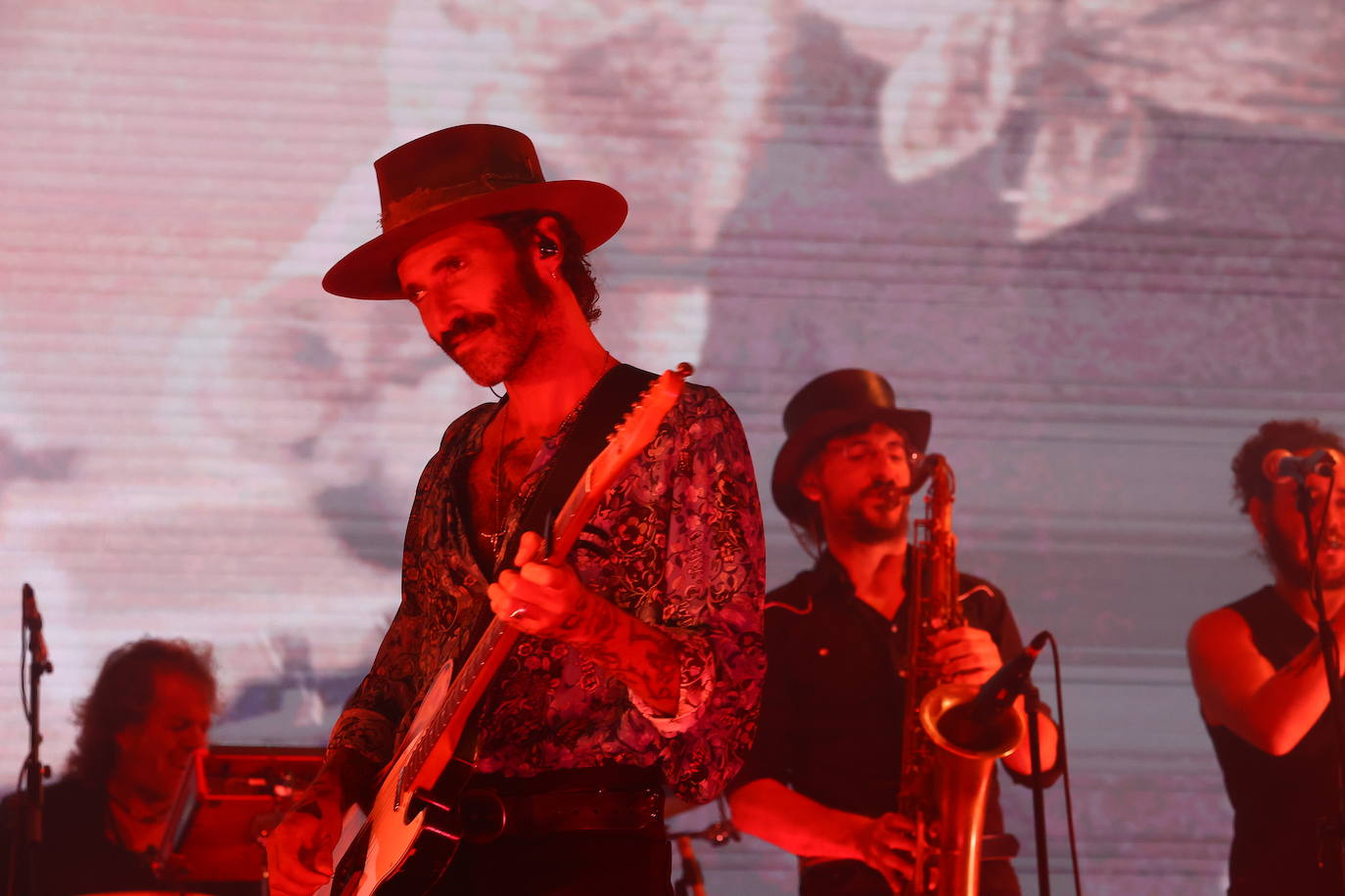 Fotos: Leiva lleva su magia a San Mateo