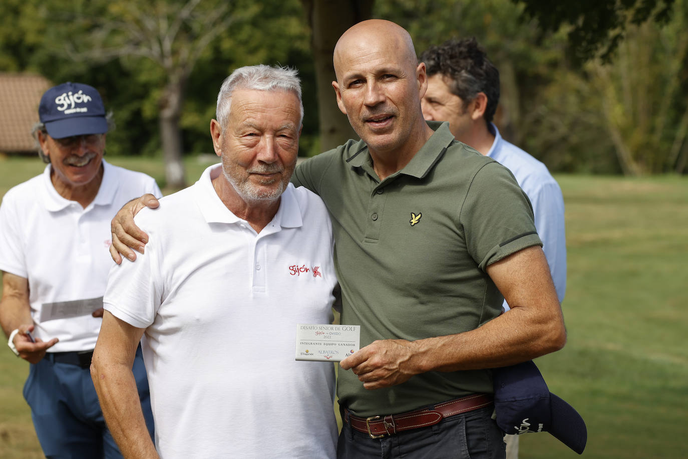 Fotos: Gijón no da tregua sobre los greens de El Tragamón