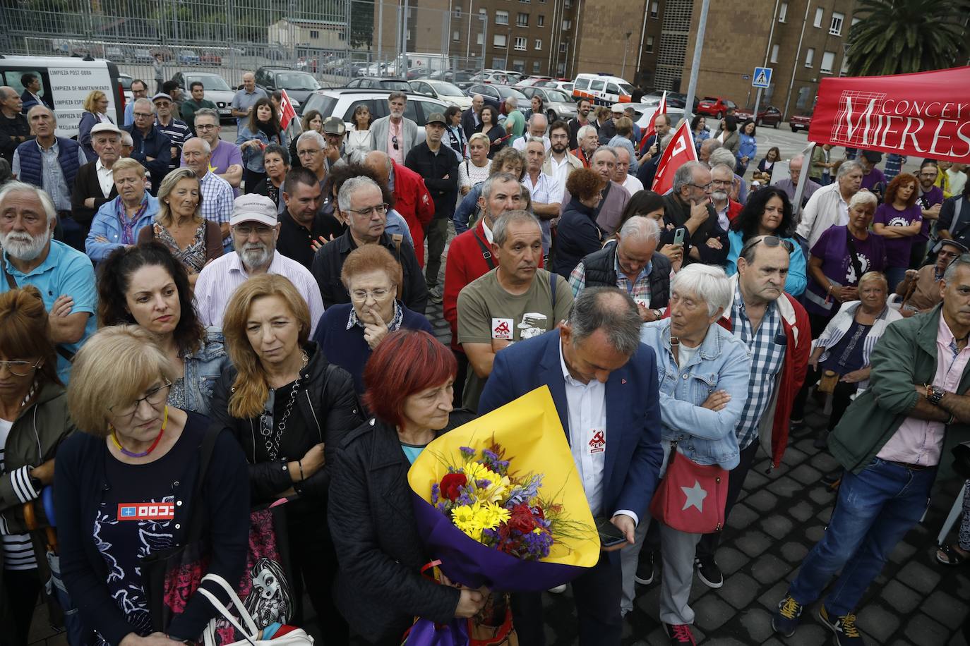 Fotos: Marcha en homenaje a los «hombres y mujeres que tuvieron coraje y valentía»