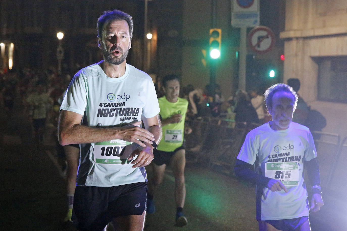 Fotos: ¿Estuviste en la EdP Carrera Nocturna Gijon 10K? ¡Búscate!