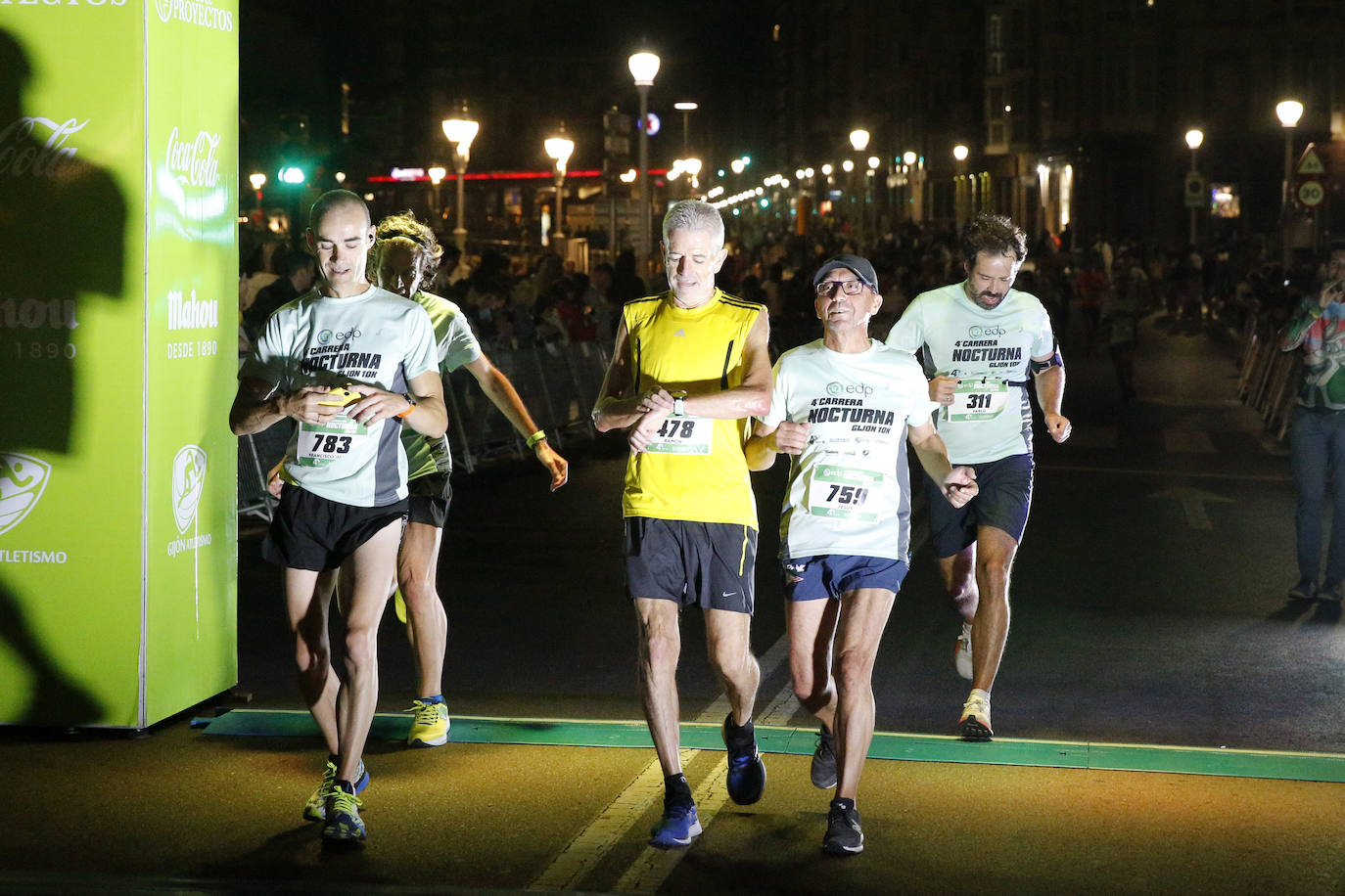 Fotos: ¿Estuviste en la EdP Carrera Nocturna Gijon 10K? ¡Búscate!