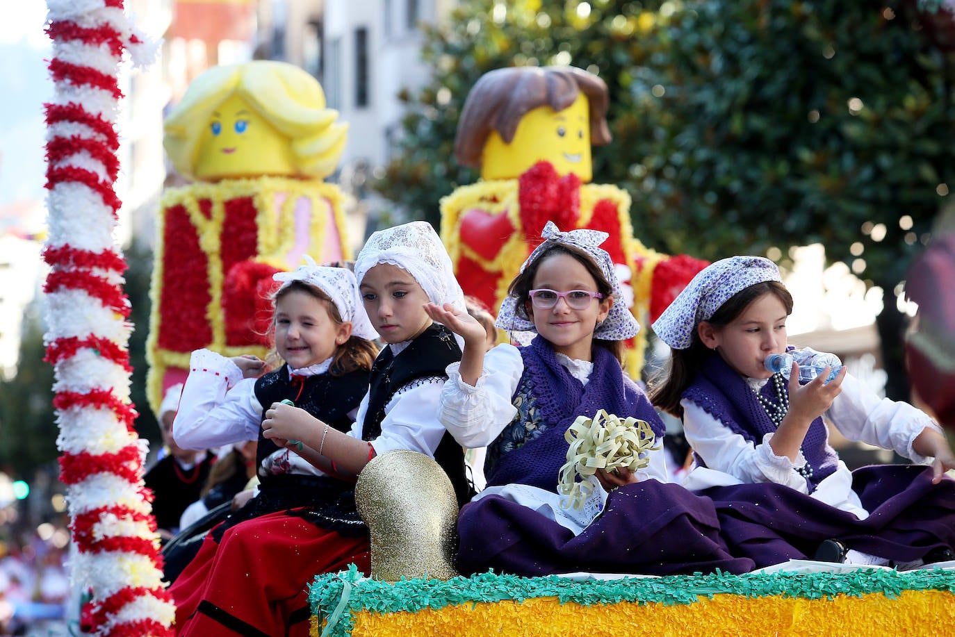 Fotos: Todas las imágenes del desfile del Día de América en Oviedo