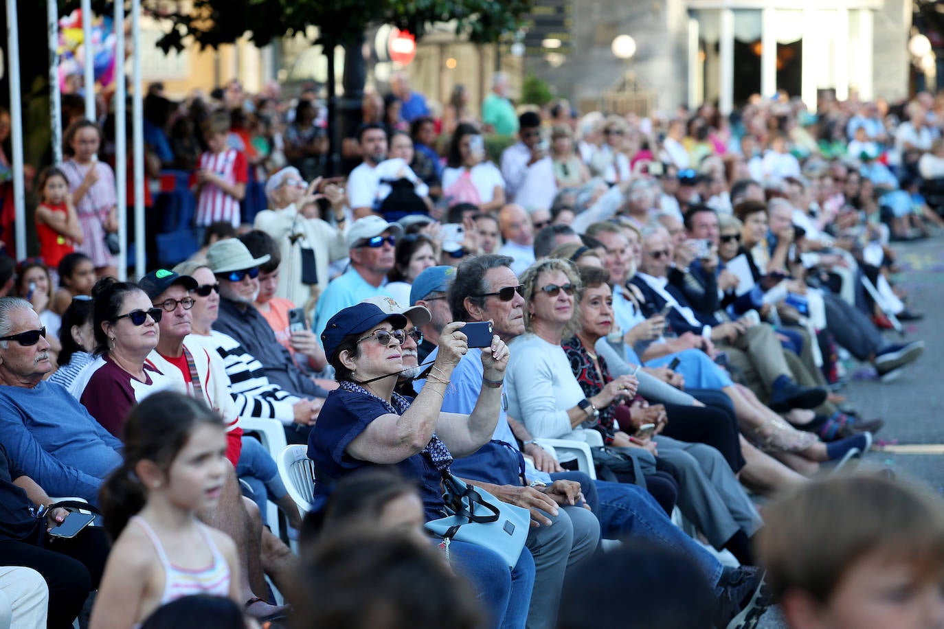 Fotos: Todas las imágenes del desfile del Día de América en Oviedo