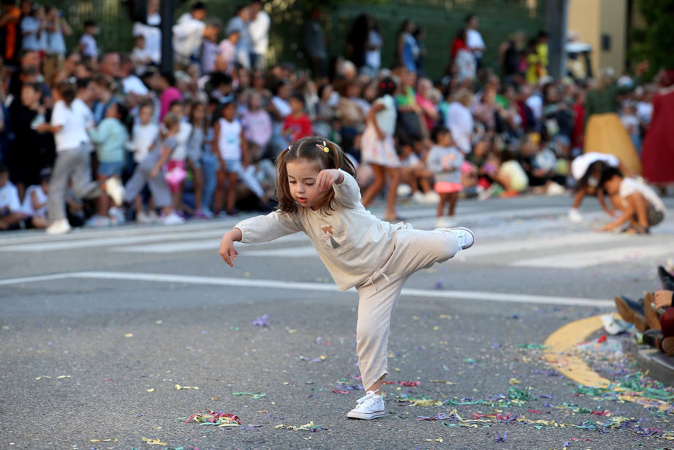 Fotos: Todas las imágenes del desfile del Día de América en Oviedo