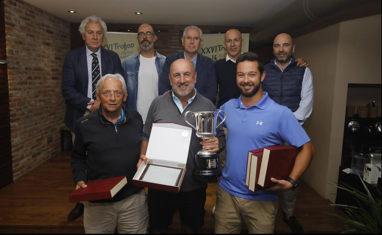 Arriba: Alfredo Álvarez. Iván García, Jaime Rojo, Marco Mortera y Diego Oliveira. Abajo: Isidro López, Javier Martínez y Alfonso Getán 