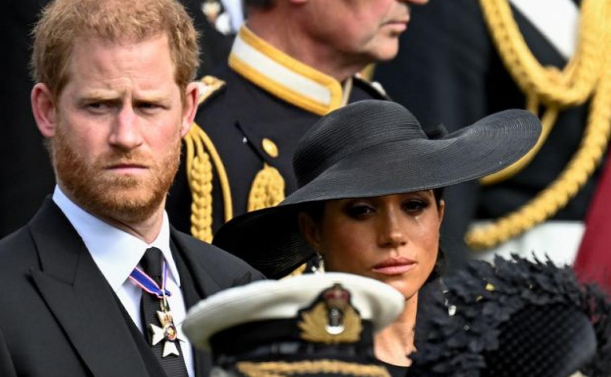 Meghan Markle llorando tras el funeral este lunes.