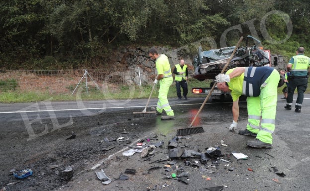 Fotos: Grave accidente en la A-66 a la altura de Soto de Ribera