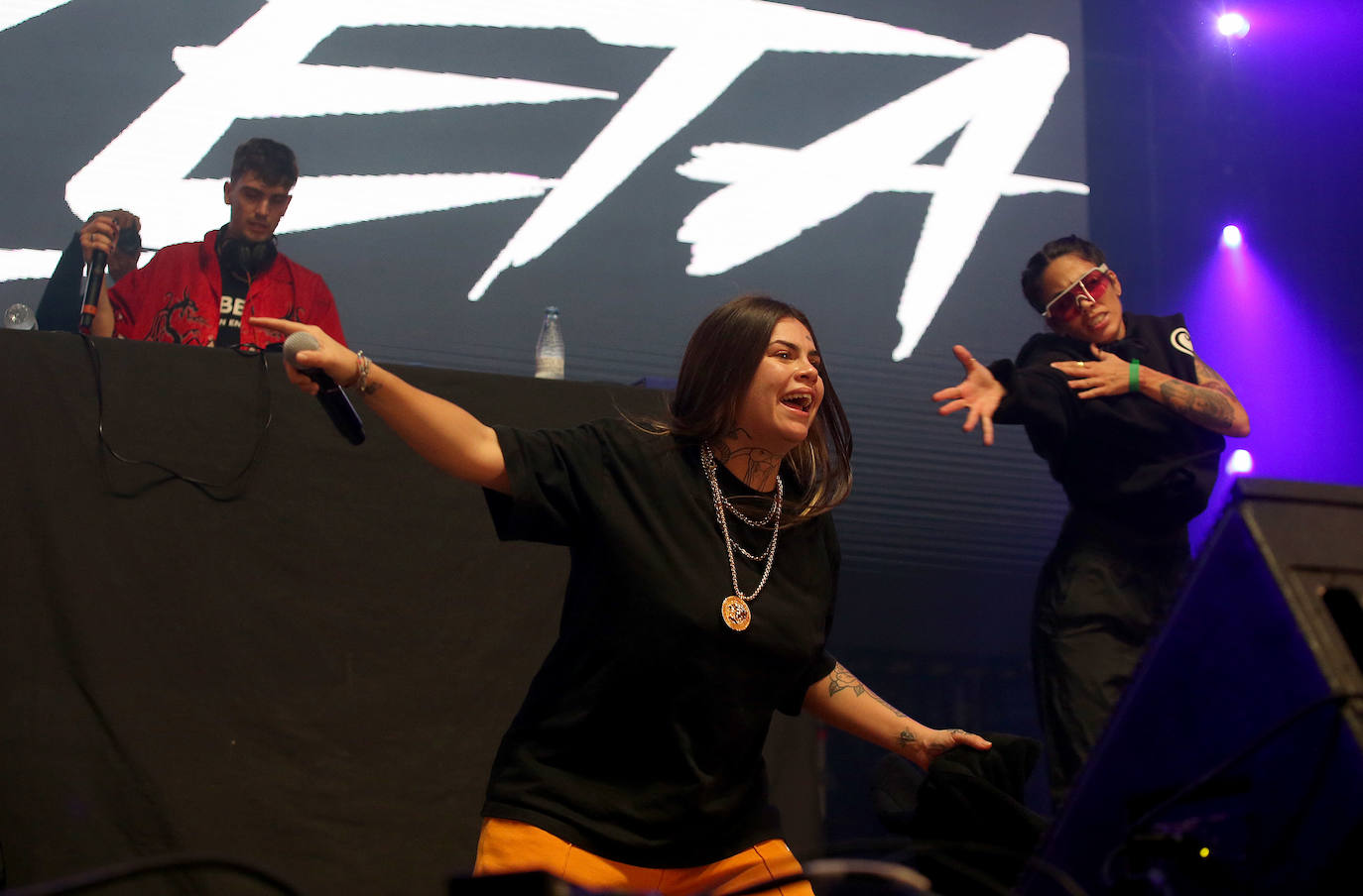 Fotos: Una última noche de conciertos para todos los estilos en Oviedo