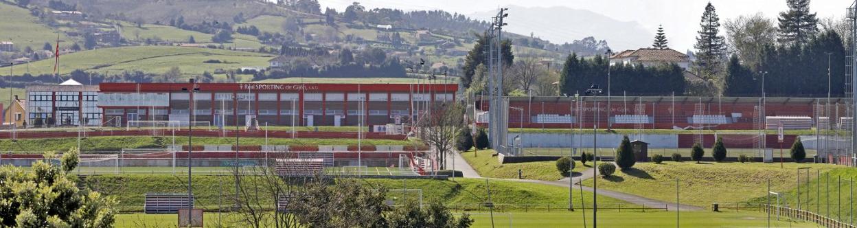 Vista parcial de las instalaciones de la Escuela de Fútbol de Mareo, donde el Grupo Orlegi quiere realizar obras de modernización de las instalaciones deportivas y construir un auditorio, una residencia y un instituto.