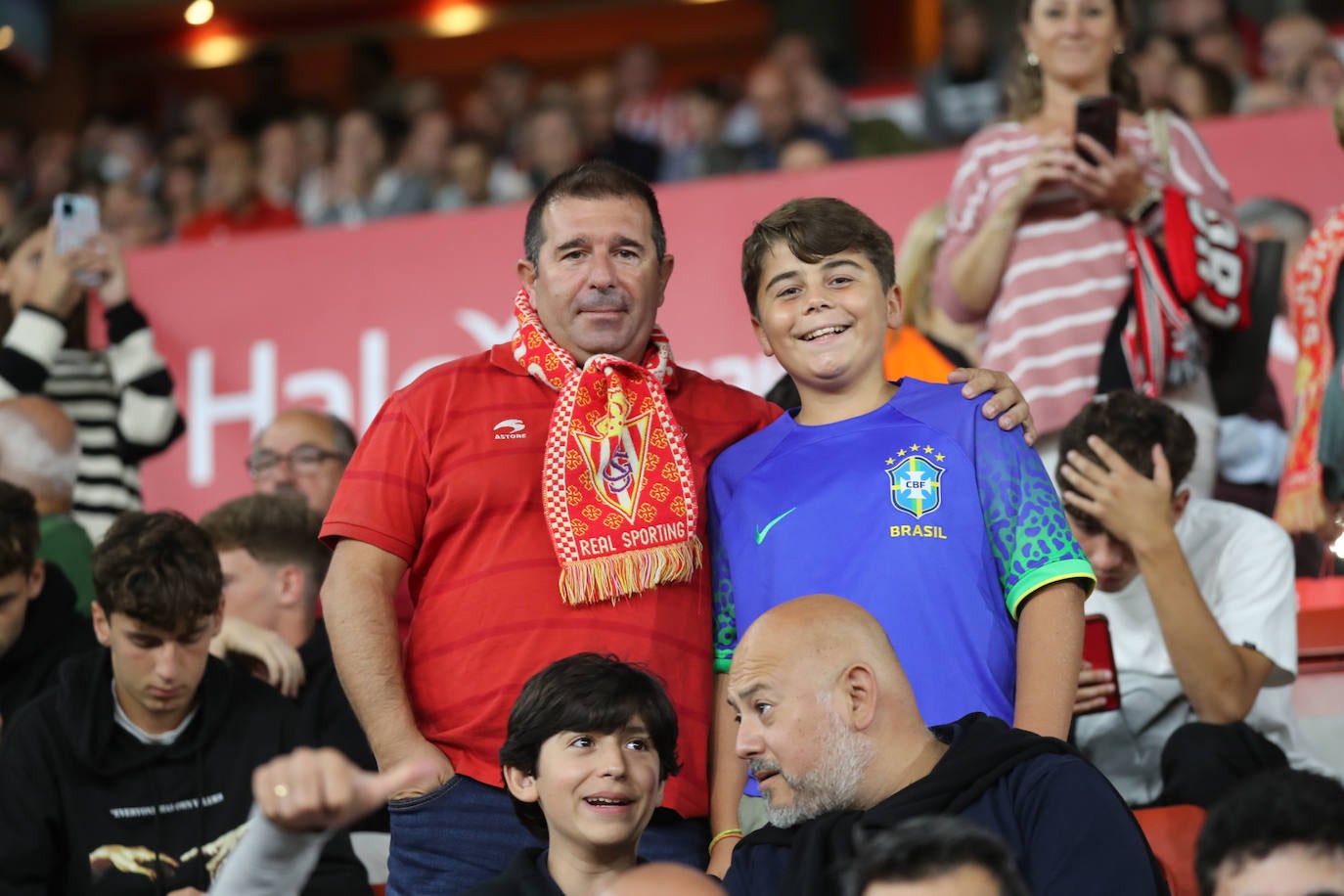 Fotos: ¿Estuviste en el Sporting - Ibiza? ¡Búscate!