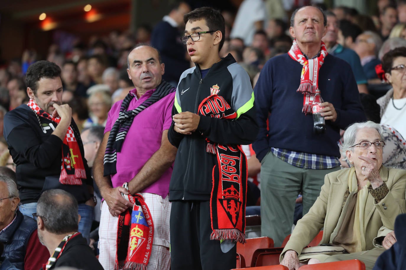 Fotos: ¿Estuviste en el Sporting - Ibiza? ¡Búscate!