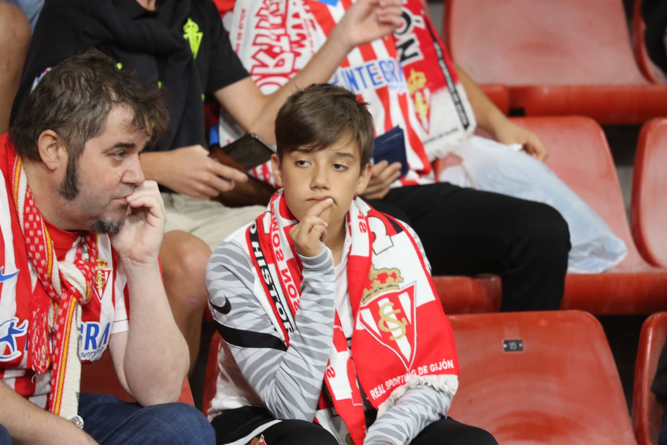 Fotos: ¿Estuviste en el Sporting - Ibiza? ¡Búscate!