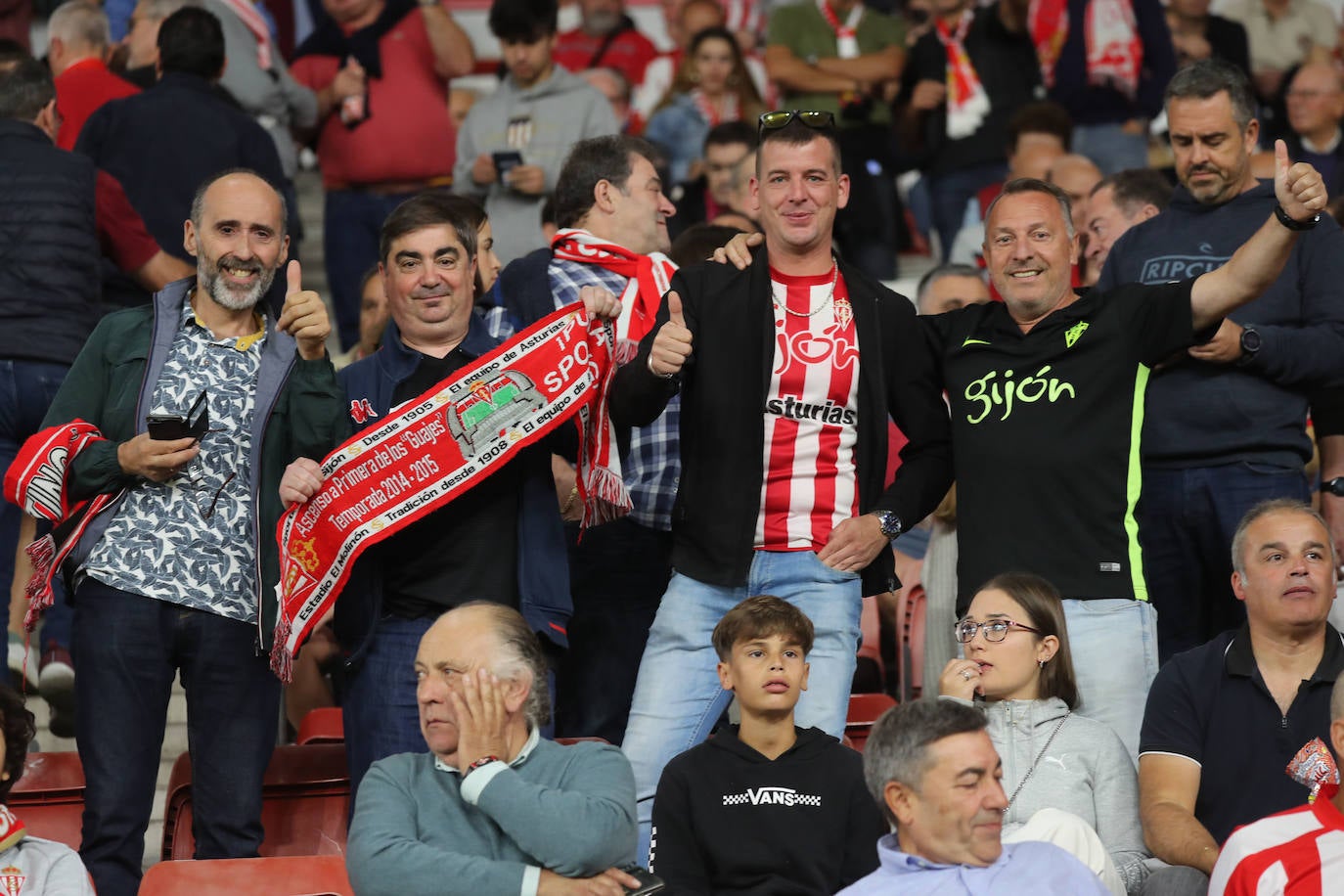 Fotos: ¿Estuviste en el Sporting - Ibiza? ¡Búscate!