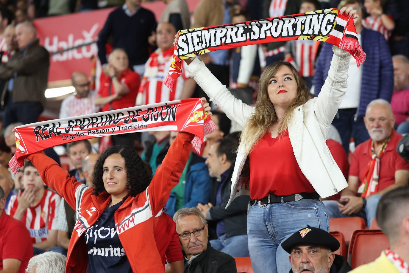 Fotos: ¿Estuviste en el Sporting - Ibiza? ¡Búscate!