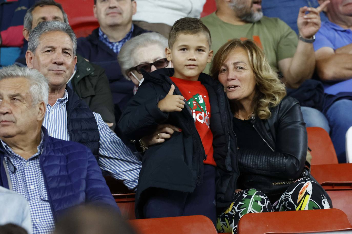 Fotos: ¿Estuviste en el Sporting - Ibiza? ¡Búscate!