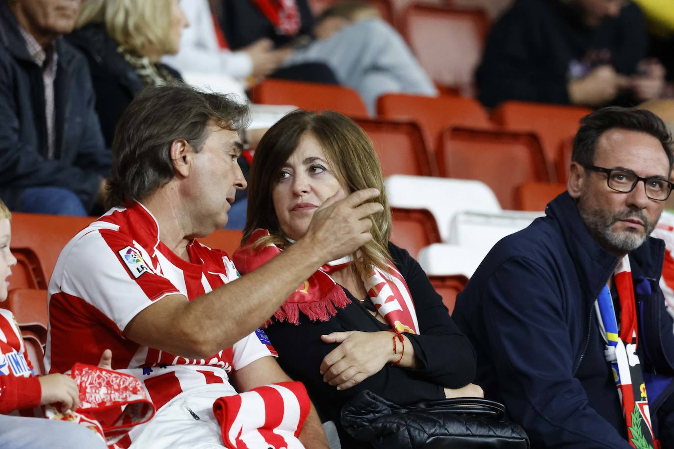 Fotos: ¿Estuviste en el Sporting - Ibiza? ¡Búscate!