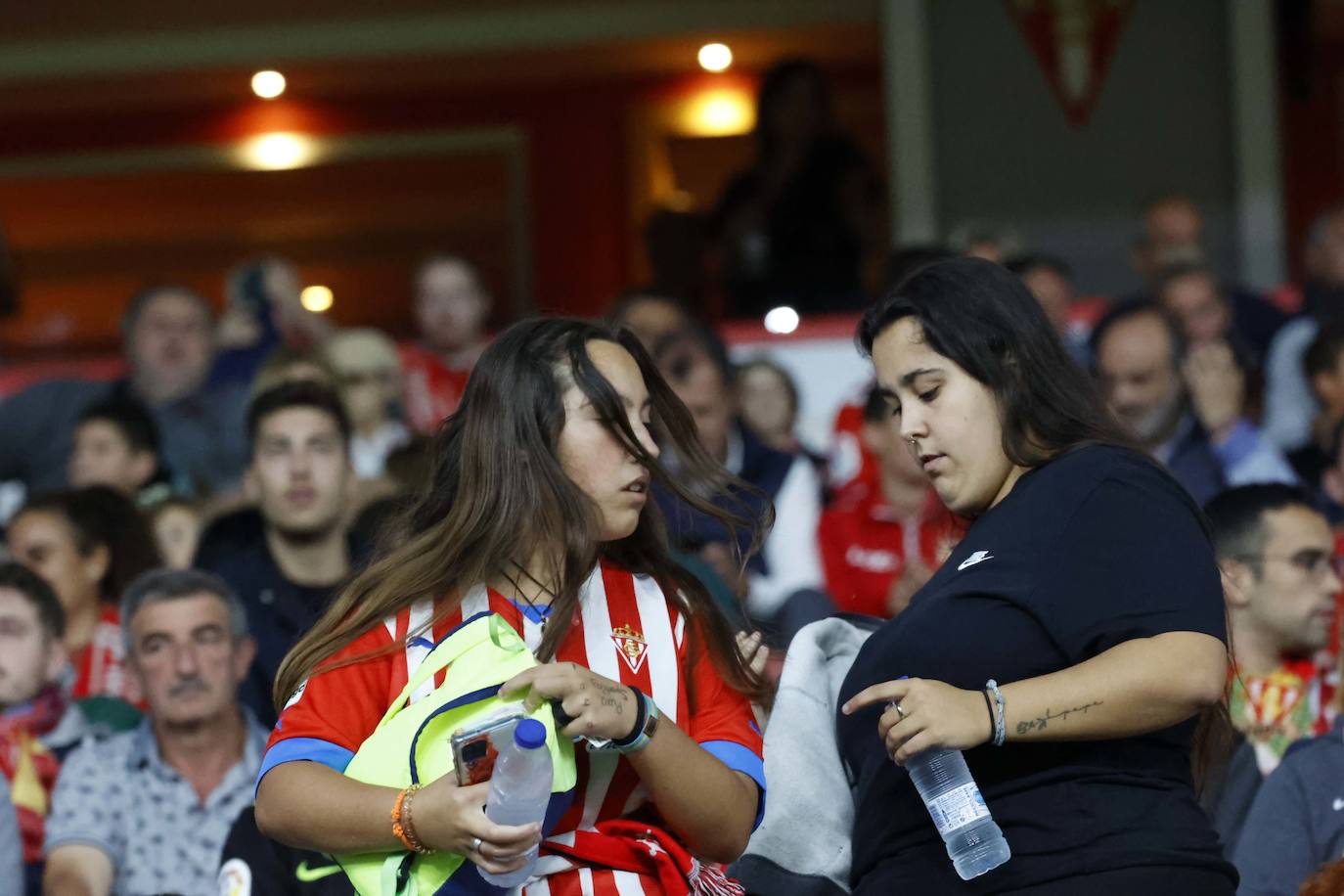 Fotos: ¿Estuviste en el Sporting - Ibiza? ¡Búscate!