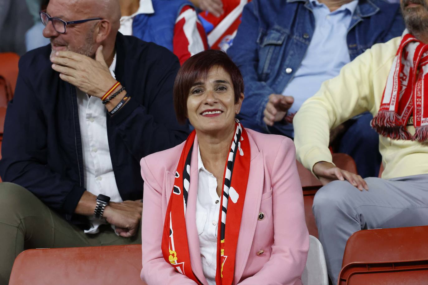 Fotos: ¿Estuviste en el Sporting - Ibiza? ¡Búscate!