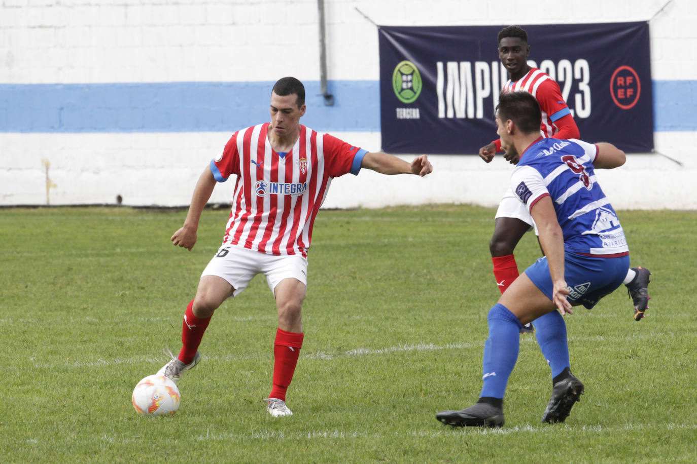 Fotos: Las mejores imágenes del Avilés Stadium - Sporting B