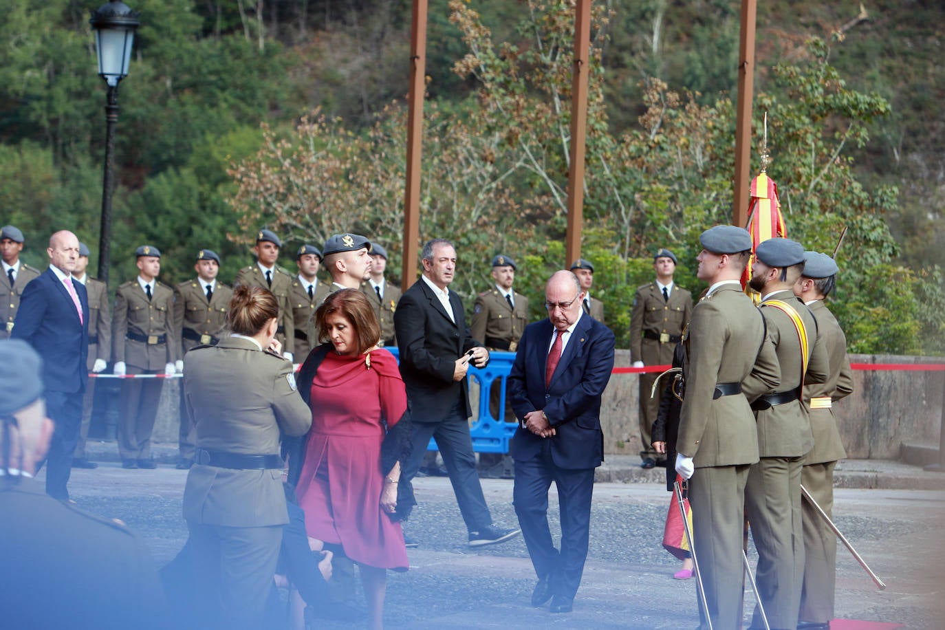 Fotos: Multitudinaria jura de bandera civil en Covadonga