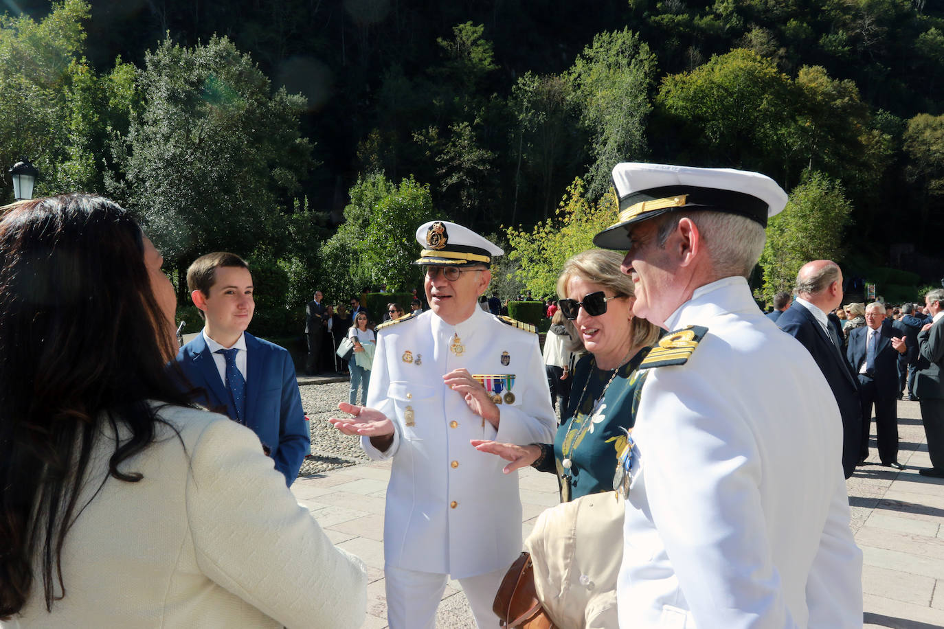 Fotos: Multitudinaria jura de bandera civil en Covadonga