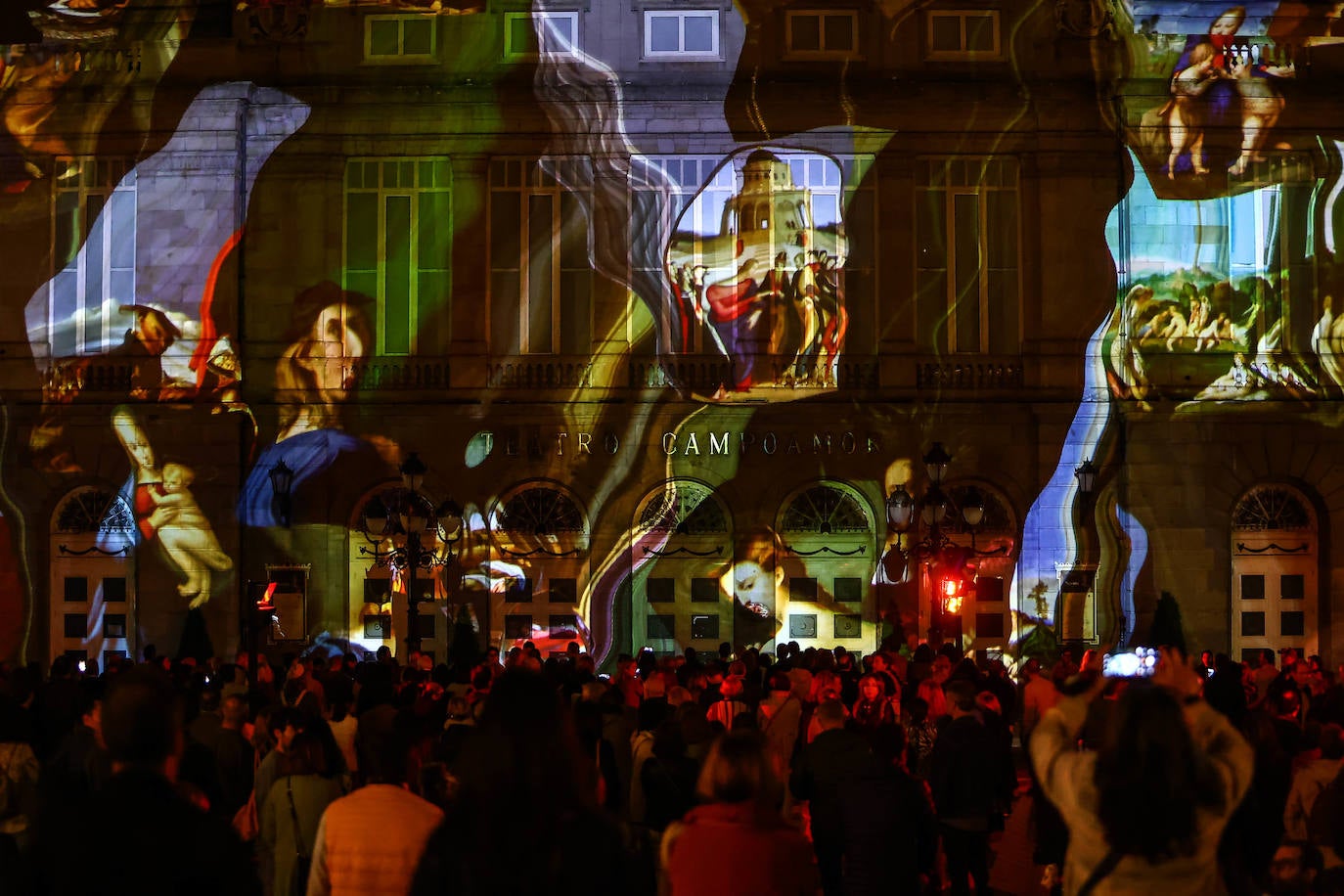 Fotos: Una Noche Blanca &#039;redonda&#039; llena las calles de cultura y colas