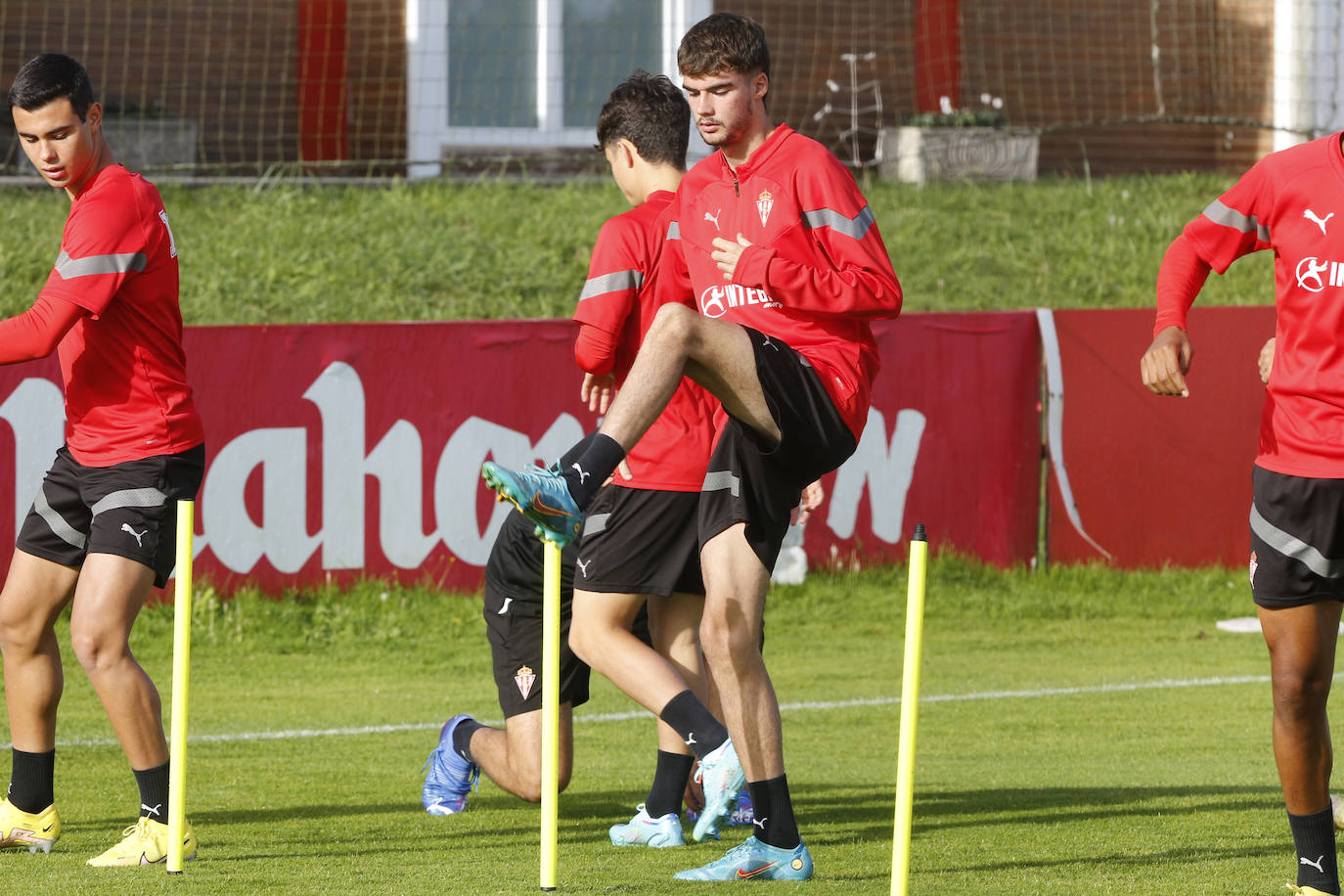 Fotos: Entrenamiento del Sporting (4-10-22)