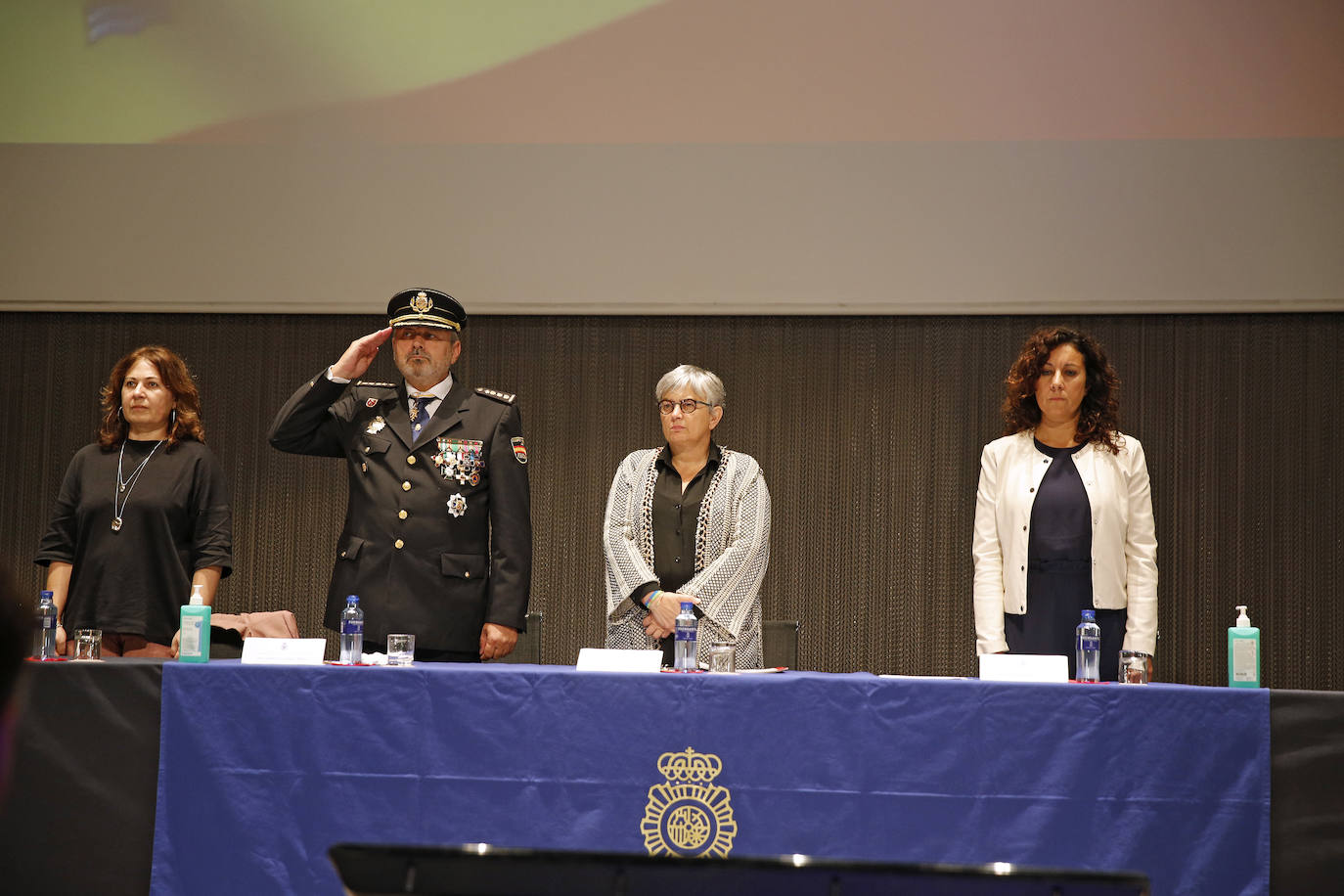 La Policía Nacional celebra el día de los Ángeles Custodios.