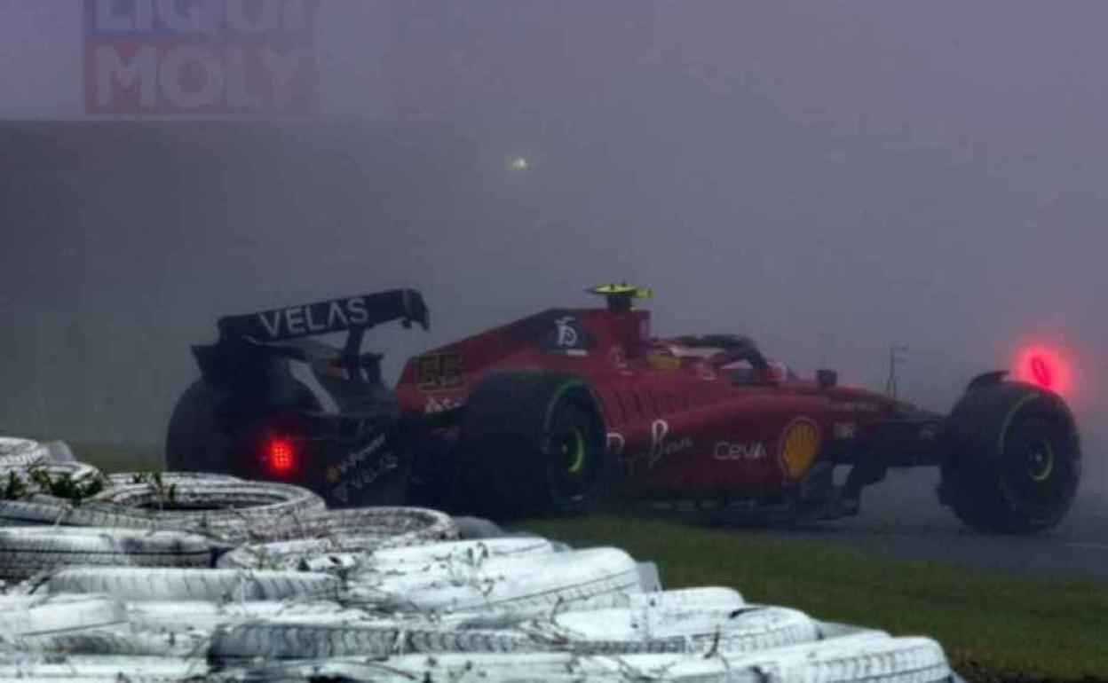 El Ferrari de Carlos Sainz tras el accidente en el Gran Premio de Japón de la F1.